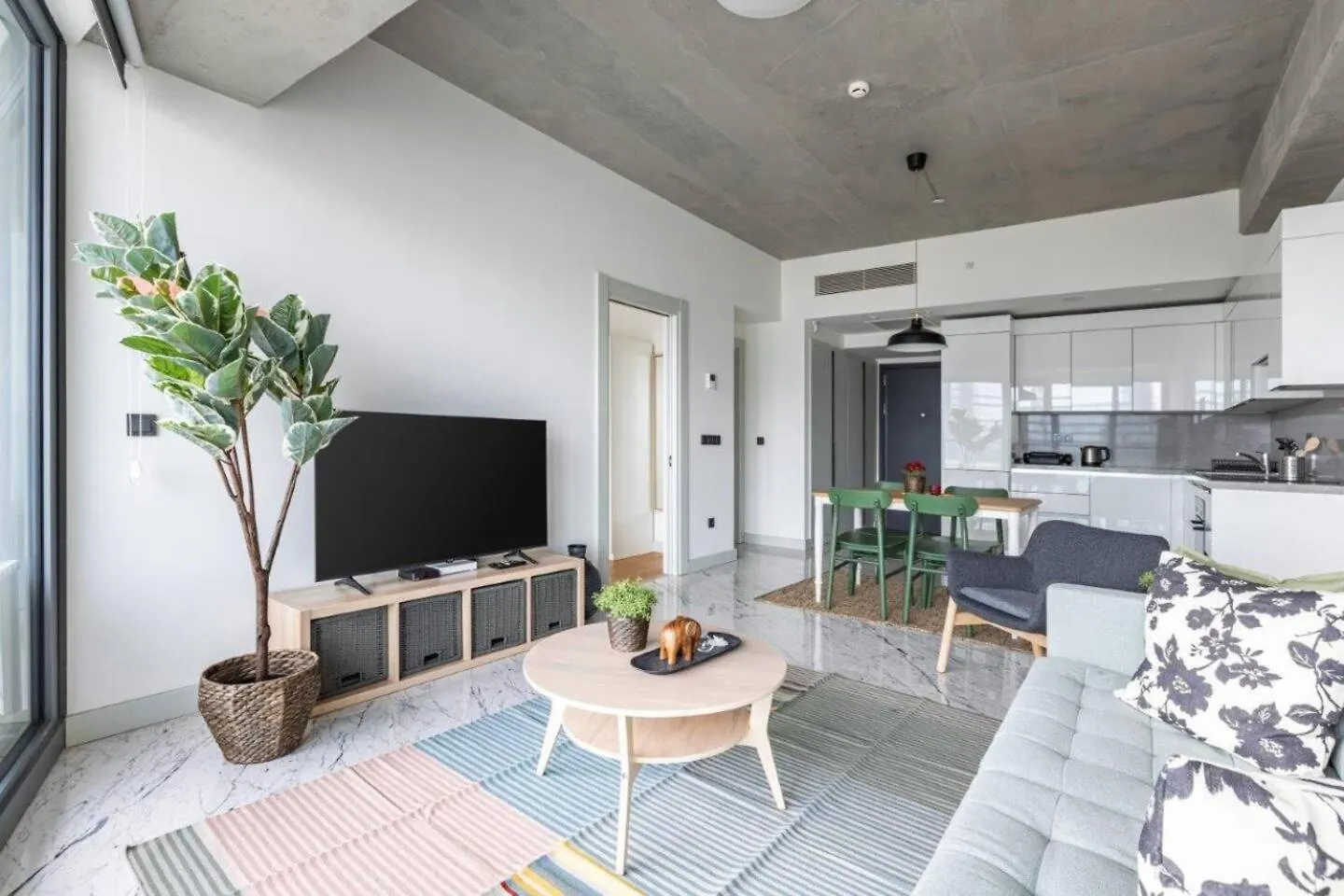 Elegant 1Bd Terrace Gem Poolparking! #344 Lägenhet Istanbul Turkiet